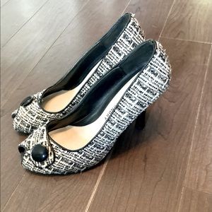 Chinese Laundry Black & White Tweed Heels Sz 8 M